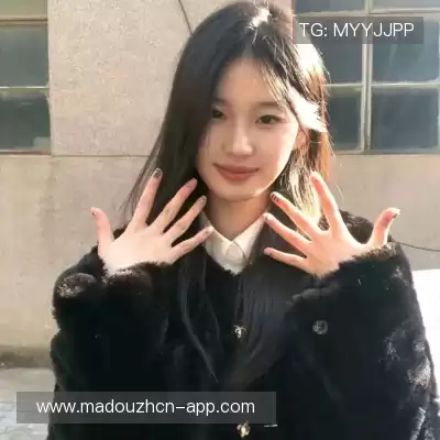 支谨